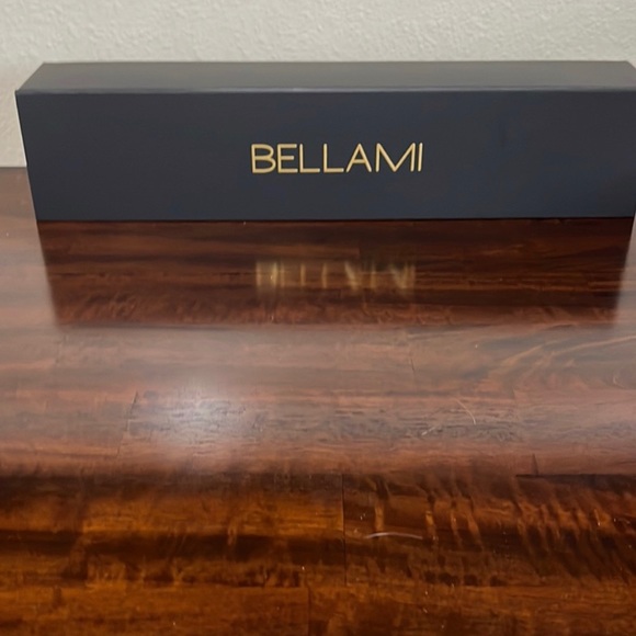 LIKE NEW PROFESSIONAL BEACH WAVER by BELLAMI - Picture 5 of 8